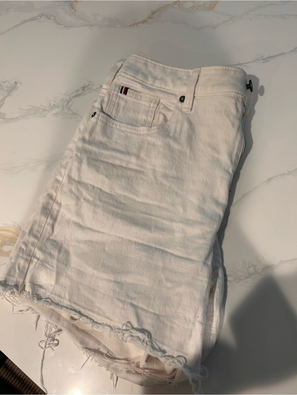 Tommy Hilfiger women’s White cutoff Denim Jean Shorts